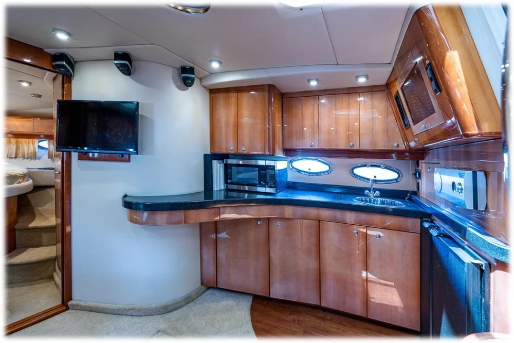 Yacht · 13.4m 9