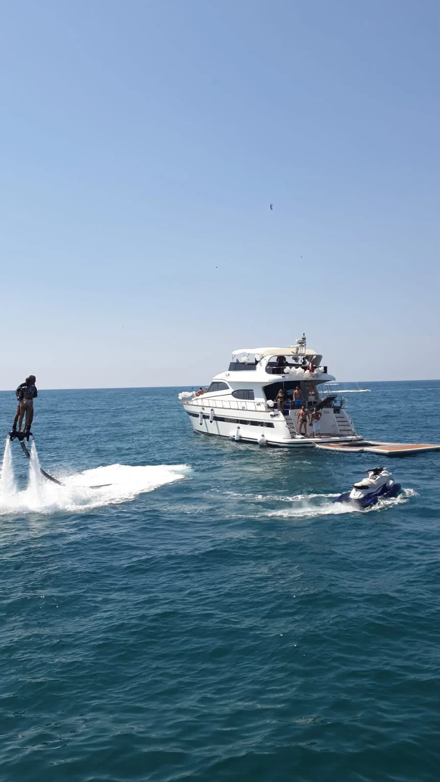 Yacht 6