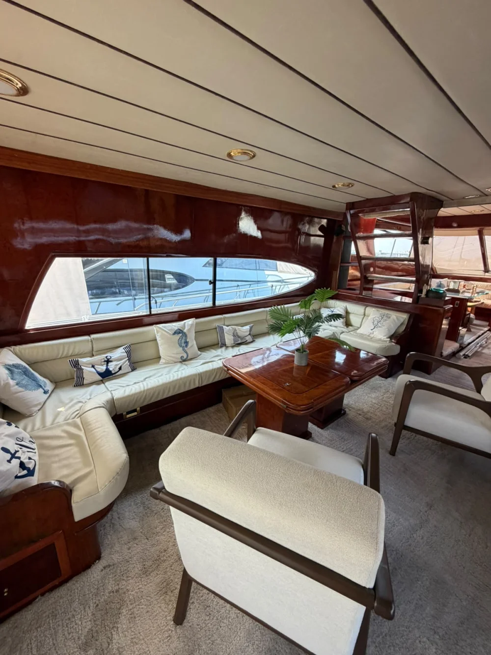 Yacht 7