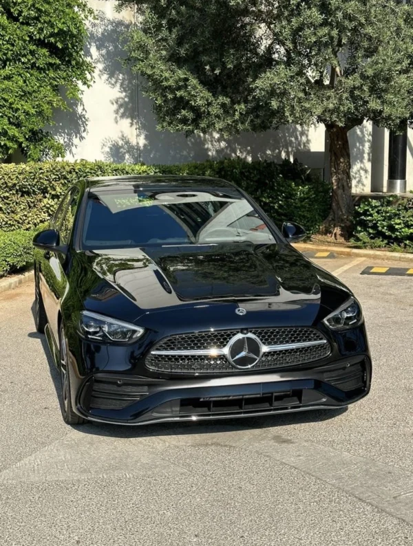 2023 Mercedes-Benz C200